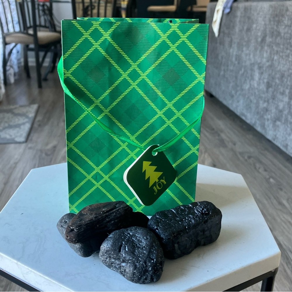 Lumps Of Real Coal (5 Lumps Per Bag) For People on Naughty List for Christmas